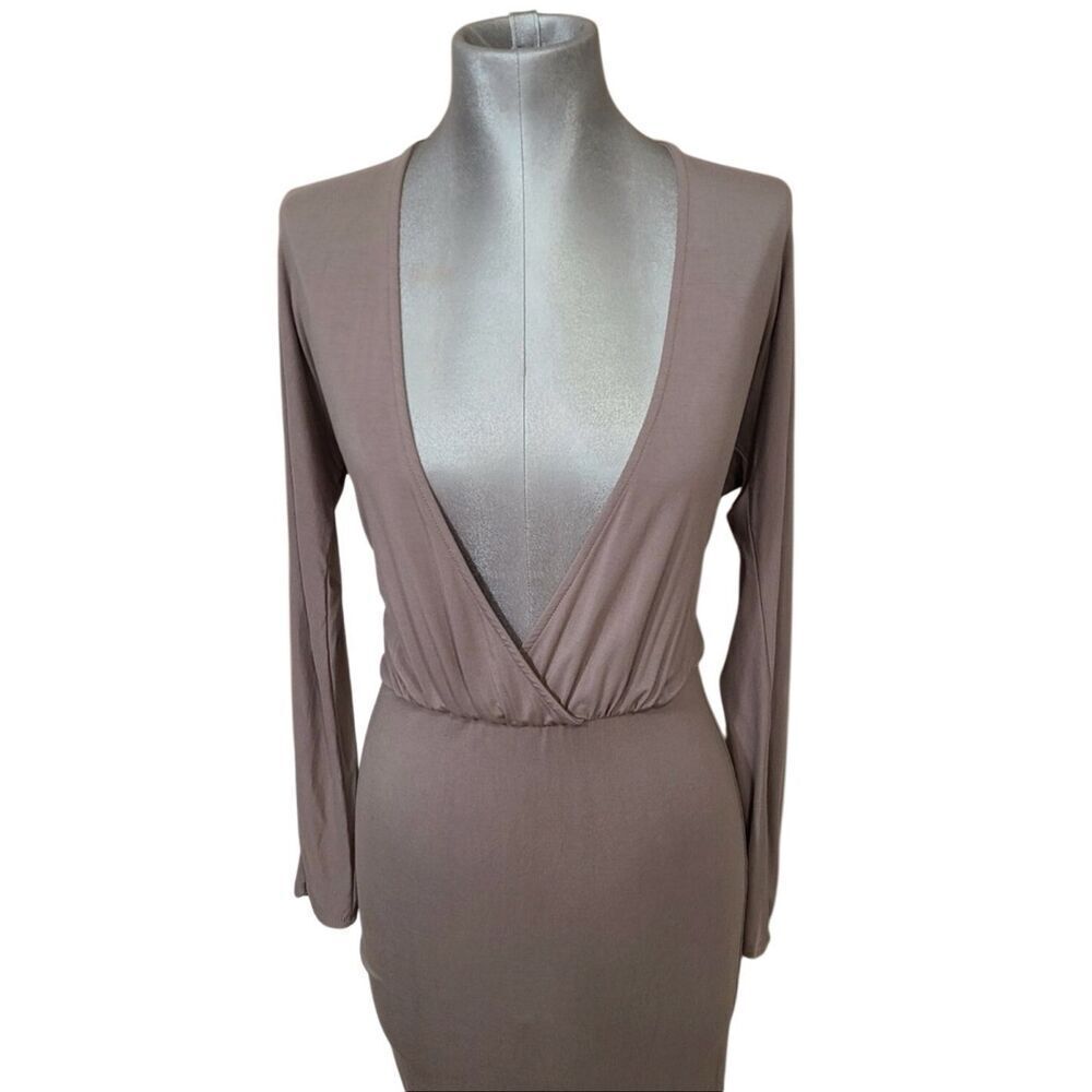 NWT TOBI Plunge Neck Open Back Long Sleeve Stretch Bodycon Beige Dress Medium